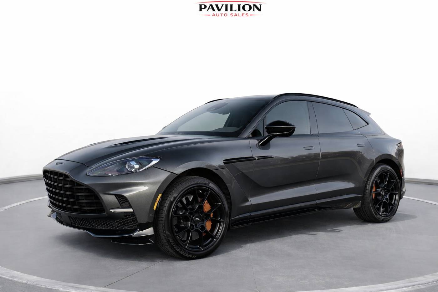 2023 Aston Martin DBX 707