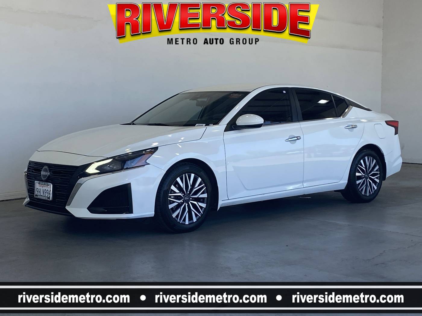 2023 Nissan Altima SV — Sedan — 24,108 mi — Riverside, CA