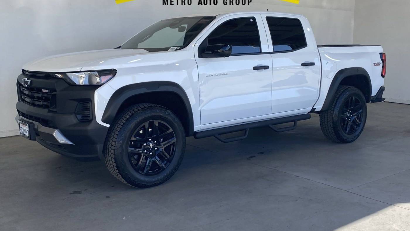 2023 Chevrolet Colorado Trail Boss — Pickup Truck — 18,350 mi — Riverside, CA