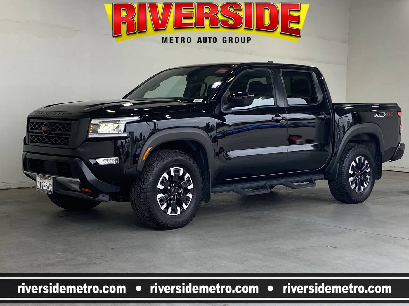 2024 Nissan Frontier PRO-4X — Pickup Truck — 7,989 mi — Riverside, CA