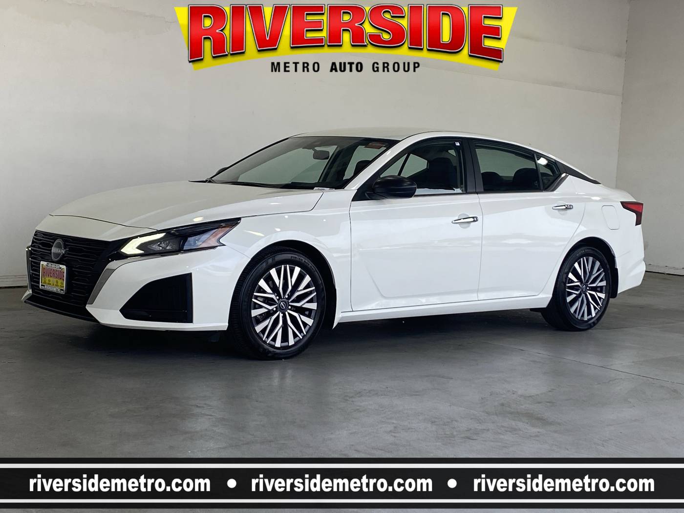 2024 Nissan Altima SV — Sedan — 11,563 mi — Riverside, CA