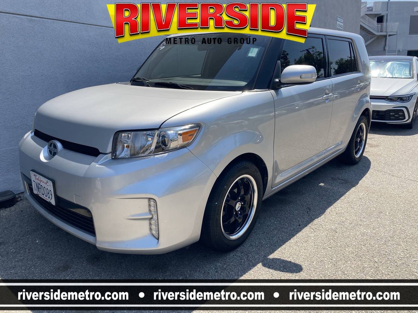 2015 Scion xB Base — Wagon — 84,168 mi — Riverside, CA