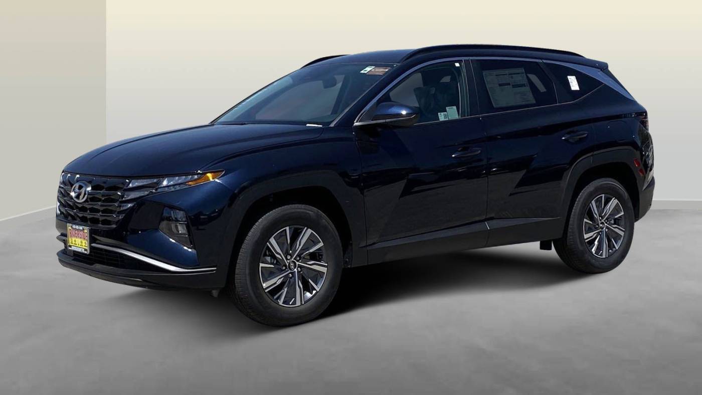 2024 Hyundai Tucson Hybrid Blue — SUV — 5,598 mi — Riverside, CA