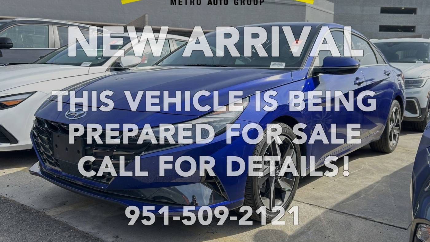 2023 Hyundai Elantra Limited — Sedan — 13,312 mi — Riverside, CA
