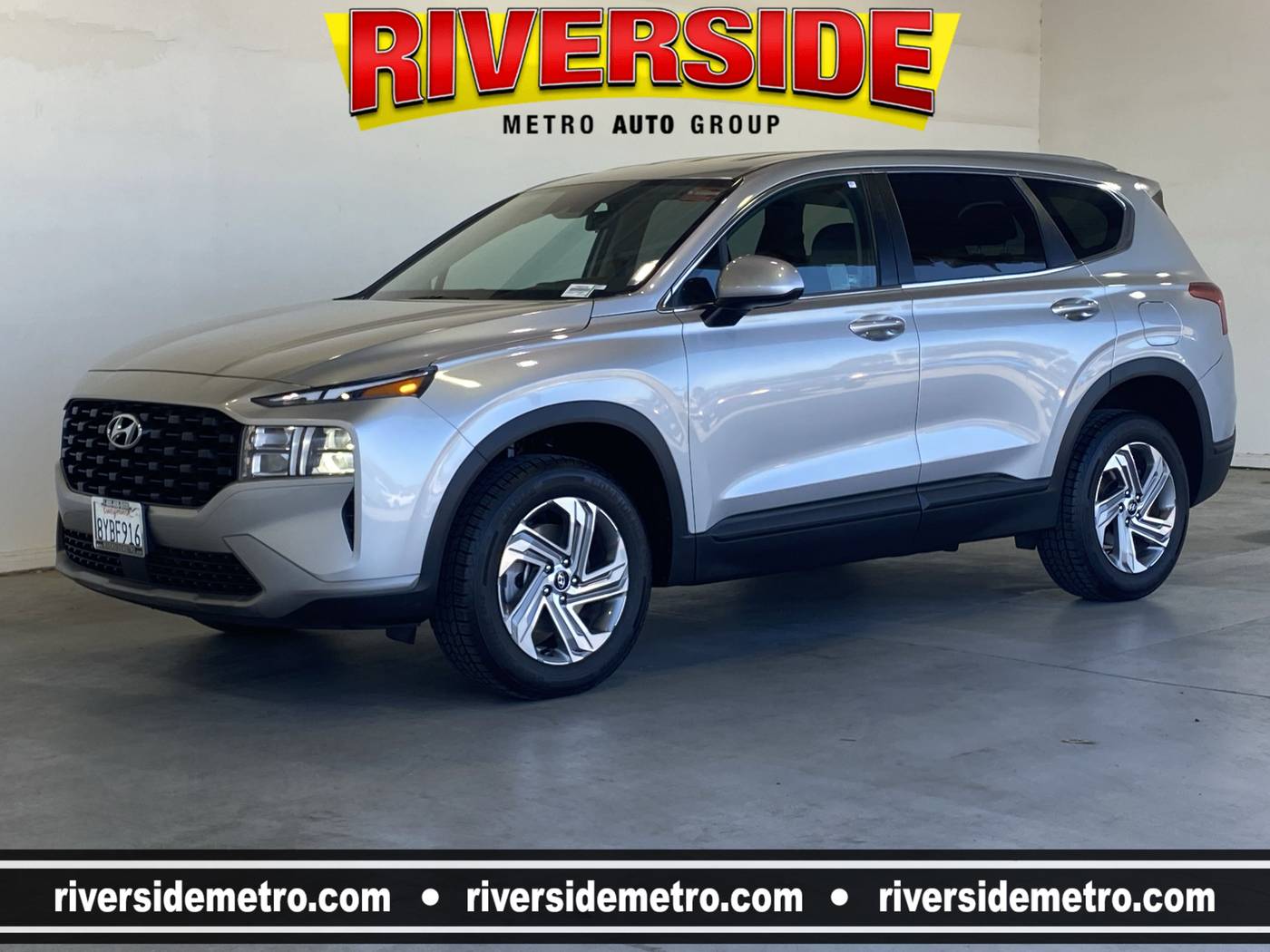 2022 Hyundai Santa Fe SE — SUV — 31,578 mi — Riverside, CA