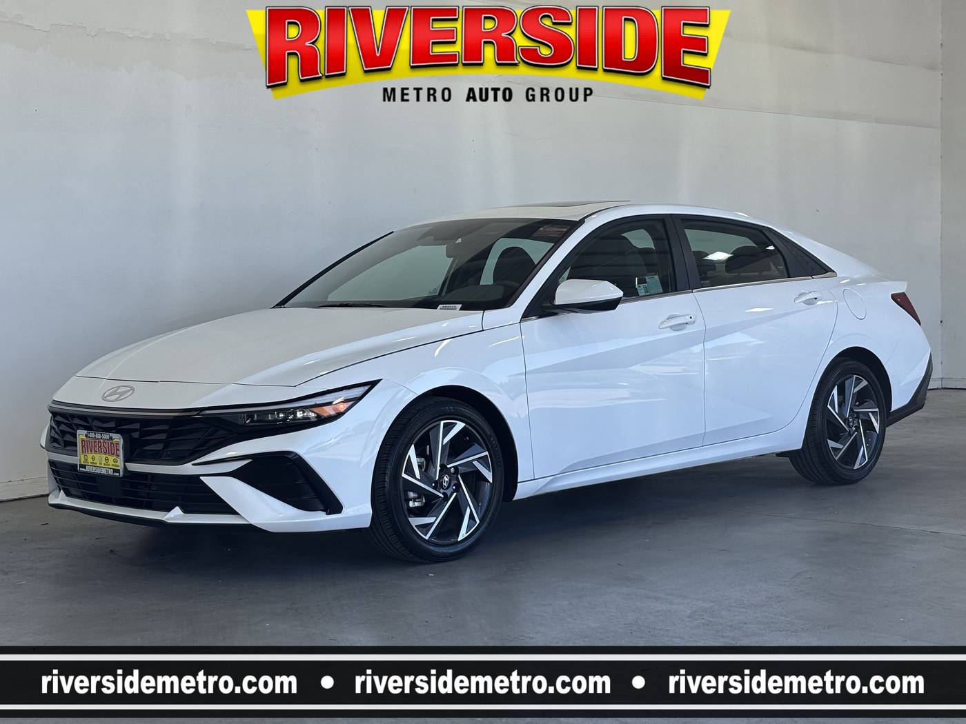 2024 Hyundai Elantra SEL — Sedan — 8,973 mi — Riverside, CA
