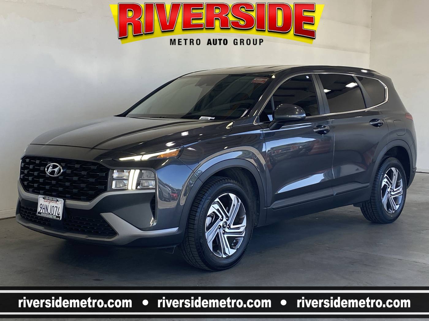 2023 Hyundai Santa Fe SE — SUV — 26,655 mi — Riverside, CA