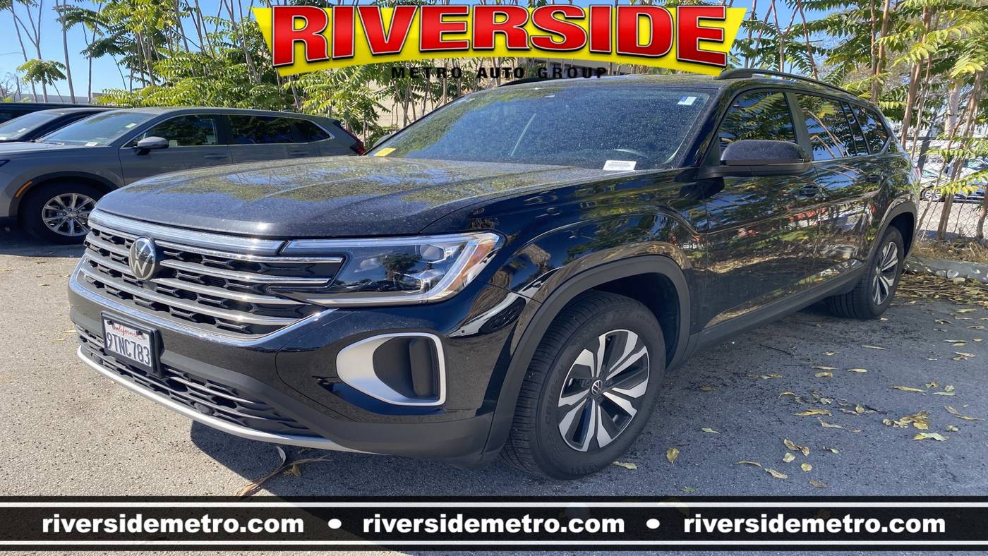 2025 Volkswagen Atlas SE — SUV — 9,222 mi — Riverside, CA