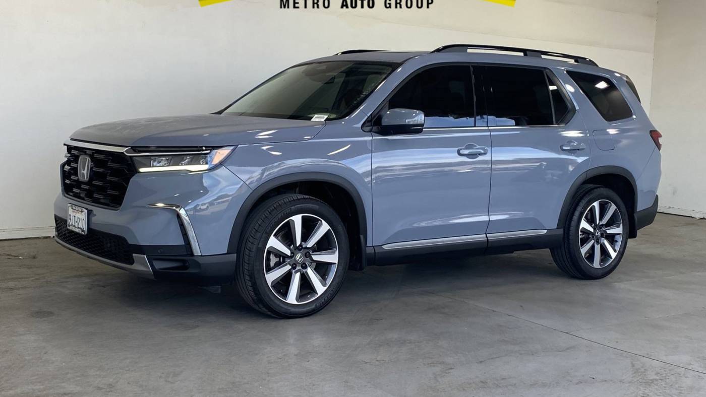 2023 Honda Pilot Touring — SUV — 17,922 mi — Riverside, CA
