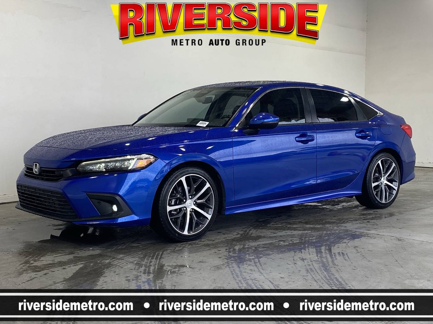 2022 Honda Civic Touring — Sedan — 26,174 mi — Riverside, CA