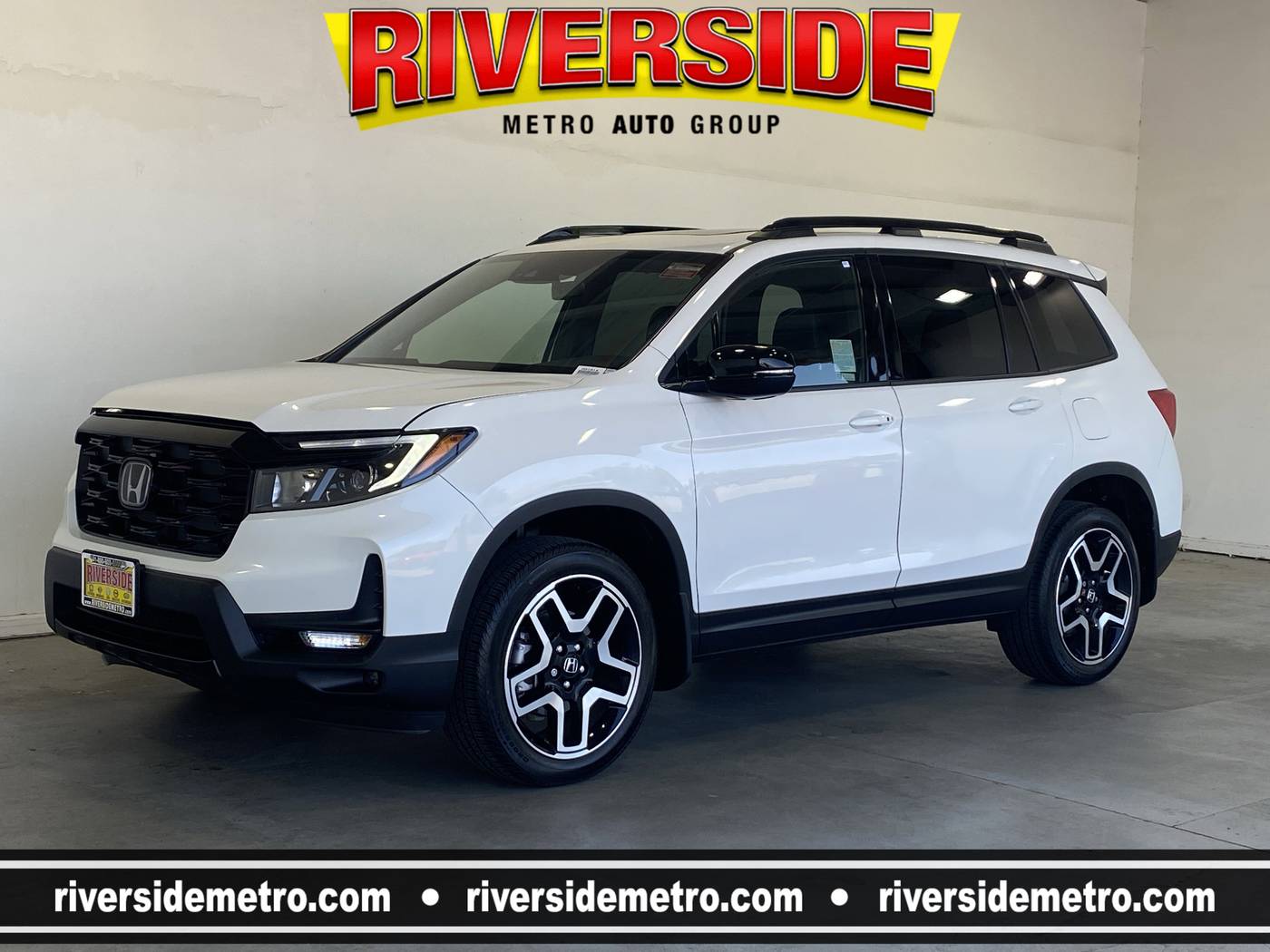 2023 Honda Passport Elite — SUV — 19,230 mi — Riverside, CA