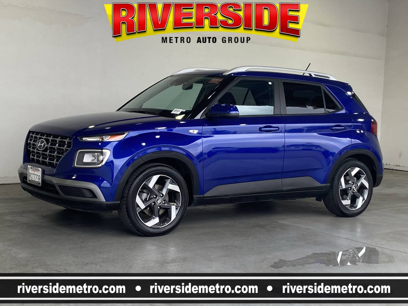2023 Hyundai Venue SEL — SUV — 27,162 mi — Riverside, CA