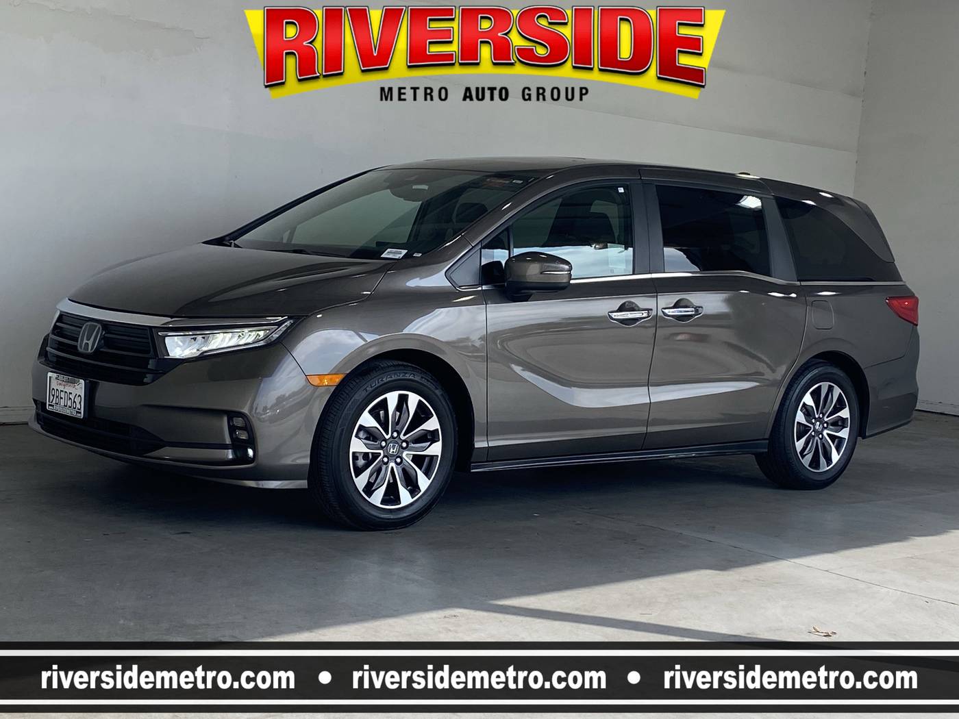 2022 Honda Odyssey EX-L — Minivan — 22,090 mi — Riverside, CA