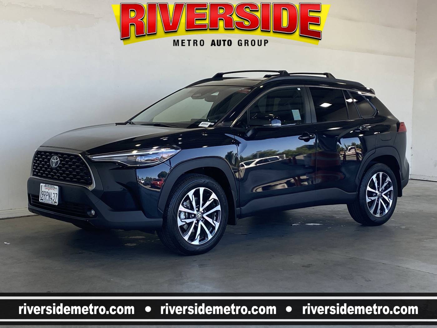 2024 Toyota Corolla Cross XLE — SUV — 18,625 mi — Riverside, CA