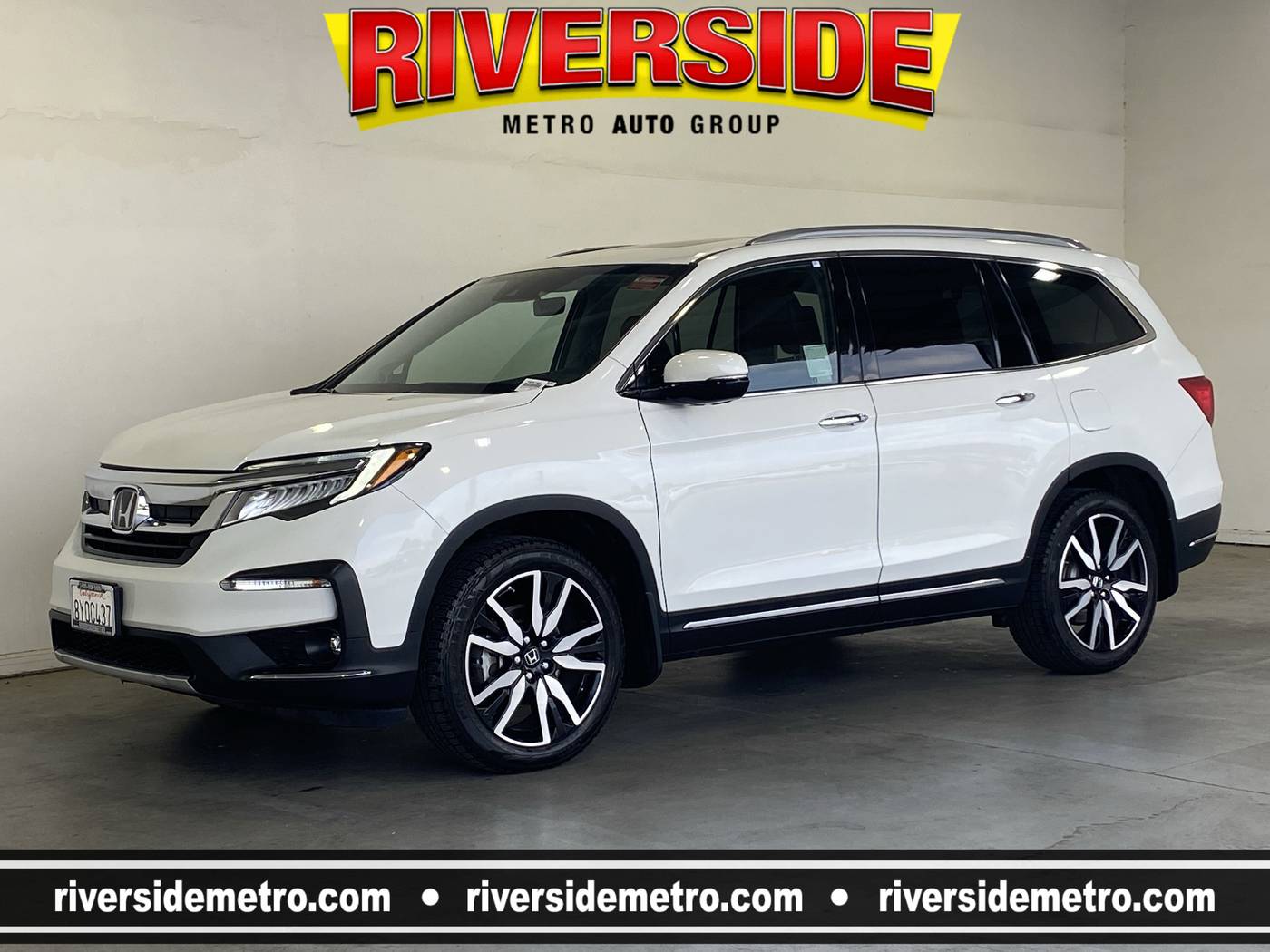 2021 Honda Pilot Touring — SUV — 54,217 mi — Riverside, CA