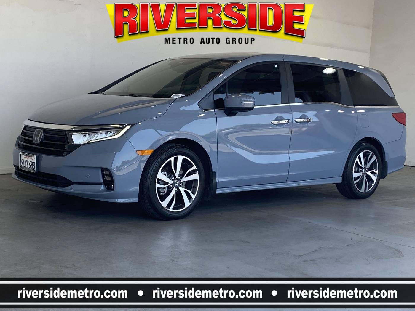 2024 Honda Odyssey Touring — Minivan — 18,666 mi — Riverside, CA