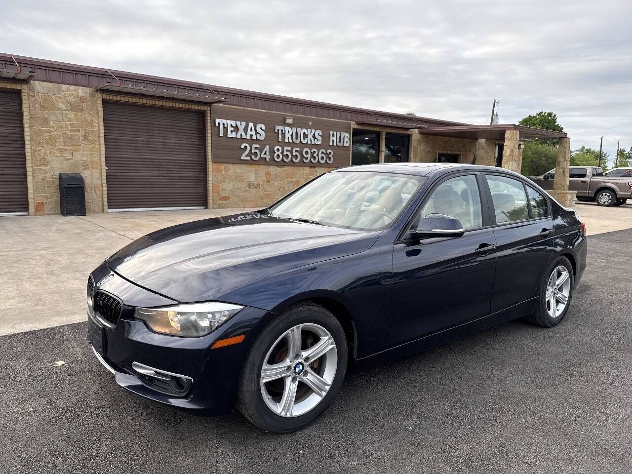 2013 BMW 3 Series 328i