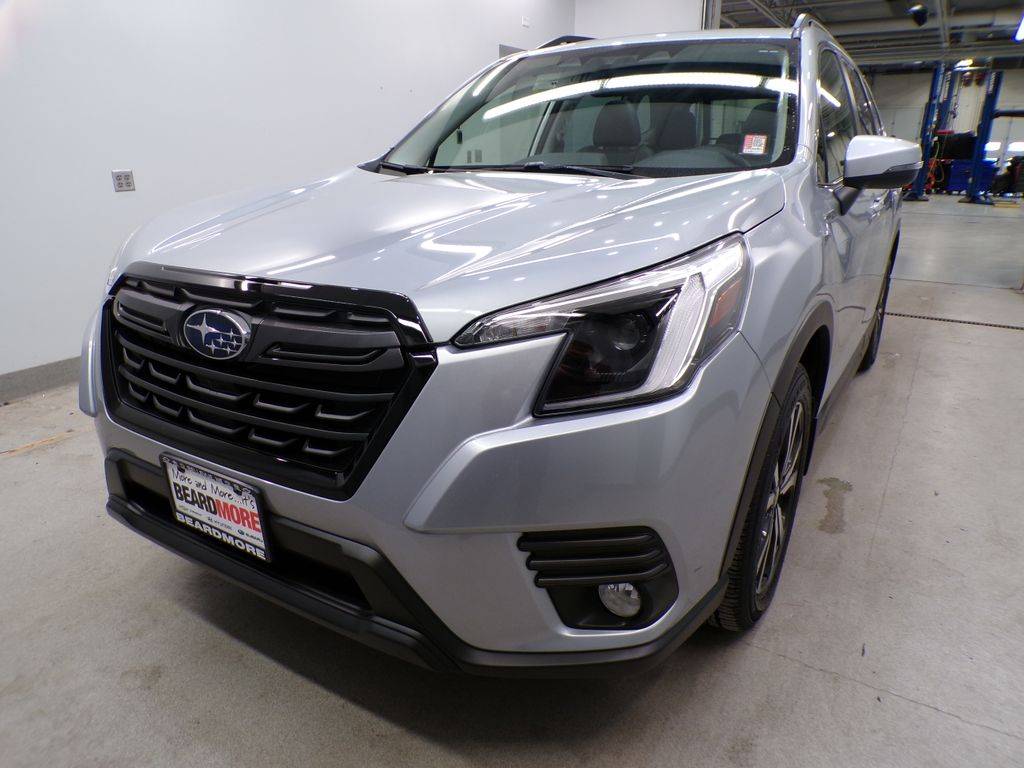 2022 Subaru Forester Limited — SUV — 4,723 mi — Bellevue, NE