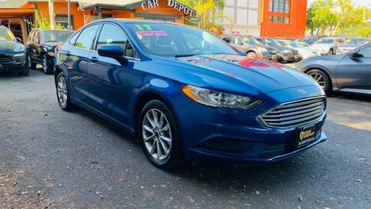 2017 Ford Fusion SE — Sedan — 77,261 mi — Pasadena, CA