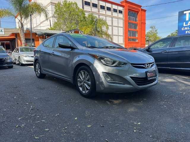 2015 Hyundai Elantra SE — Sedan — 135,391 mi — Pasadena, CA