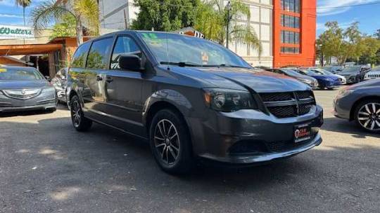2015 Dodge Grand Caravan SE — Minivan — 87,526 mi — Pasadena, CA