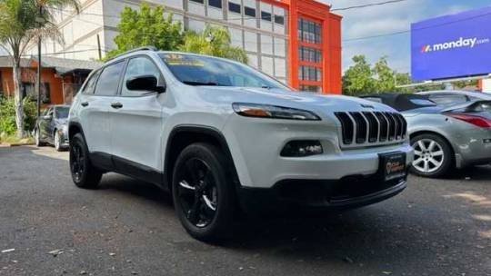 2017 Jeep Cherokee Altitude — SUV — 110,673 mi — Pasadena, CA