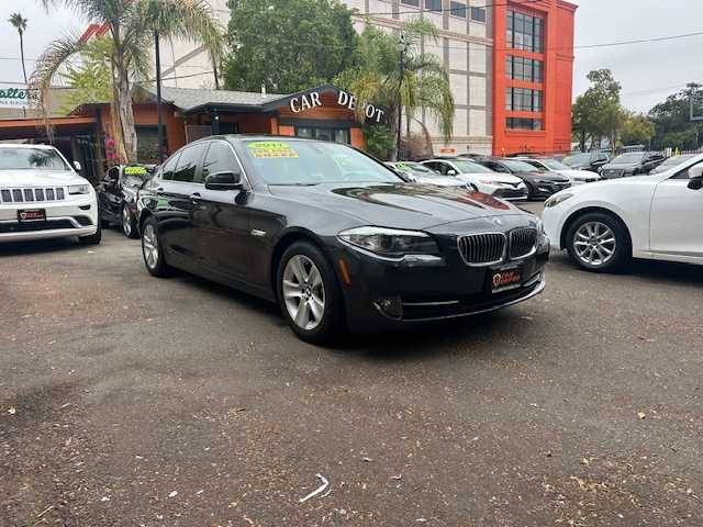 2011 BMW 5 Series 528i — Sedan — 81,484 mi — PASADENA, CA