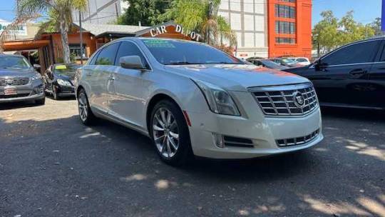 2014 Cadillac XTS Luxury — Sedan — 102,671 mi — Pasadena, CA