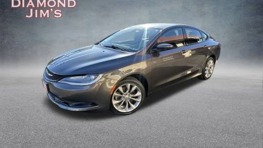 2015 Chrysler 200 S — Sedan — 106,487 mi — West Allis, WI