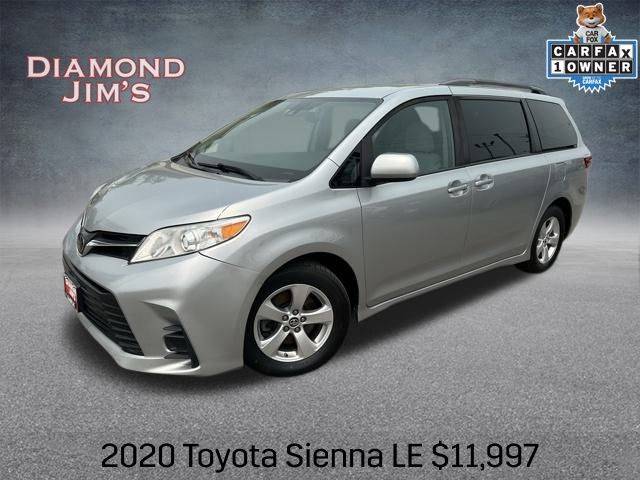 2020 Toyota Sienna LE — Minivan — 200,588 mi — West Allis, WI