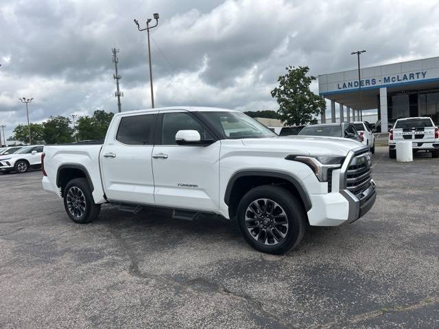 2025 Toyota Tundra Limited — Pickup Truck — 17,300 mi — Huntsville, AL