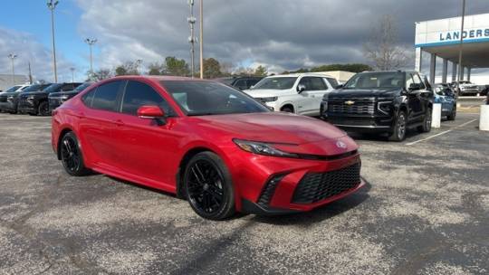 2025 Toyota Camry LE — Sedan — 13,489 mi — Huntsville, AL
