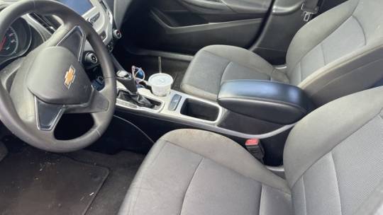 2018 Chevrolet Cruze LS — Sedan — 130,198 mi — Huntsville, AL