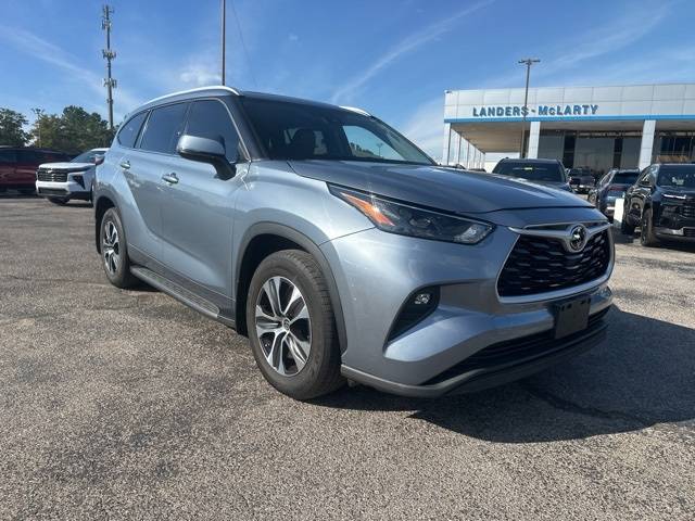 2022 Toyota Highlander XLE — SUV — 42,079 mi — Huntsville, AL