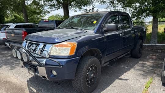 2010 Nissan Titan SE