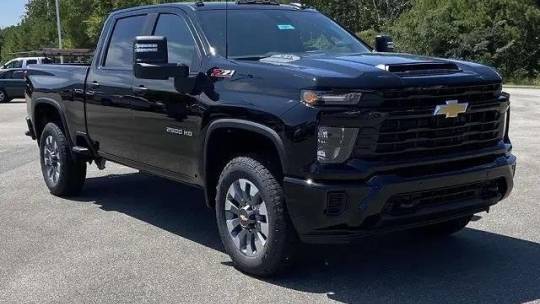 2025 Chevrolet Silverado 2500HD Custom — Pickup Truck — 14,354 mi — Huntsville, AL