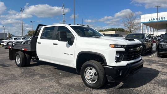 2024 Chevrolet Silverado 3500HD Chassis Cab Work Truck — Chassis Cab Truck — 31,699 mi — Huntsville, AL