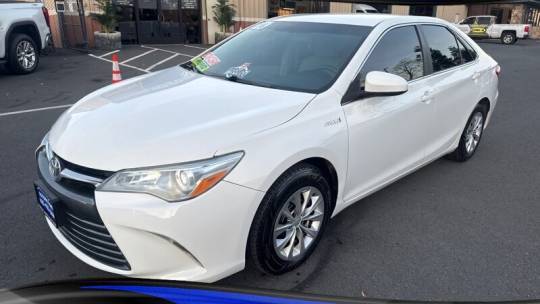 2016 Toyota Camry Hybrid LE — Sedan — 114,621 mi — Pittsburg, CA