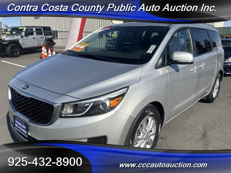 2017 Kia Sedona LX — Minivan — 73,490 mi — Pittsburg, CA