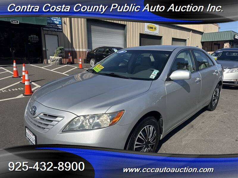2009 Toyota Camry LE — Sedan — 74,342 mi — Pittsburg, CA