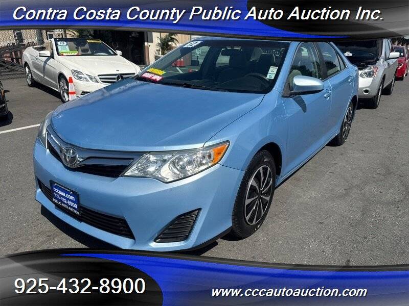 2012 Toyota Camry LE — Sedan — 76,923 mi — Pittsburg, CA