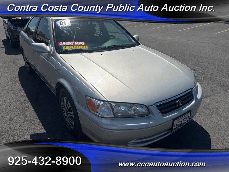 2001 Toyota Camry LE — Sedan — 119,093 mi — Pittsburg, CA
