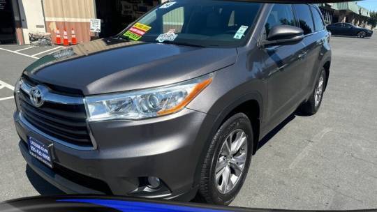 2014 Toyota Highlander XLE — SUV — 131,056 mi — Pittsburg, CA