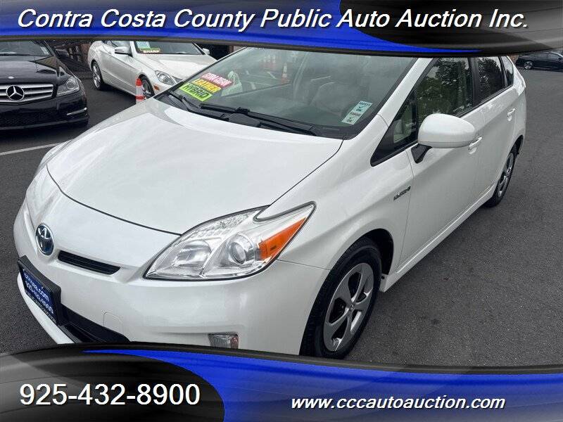 2012 Toyota Prius Three — Sedan — 136,490 mi — Pittsburg, CA