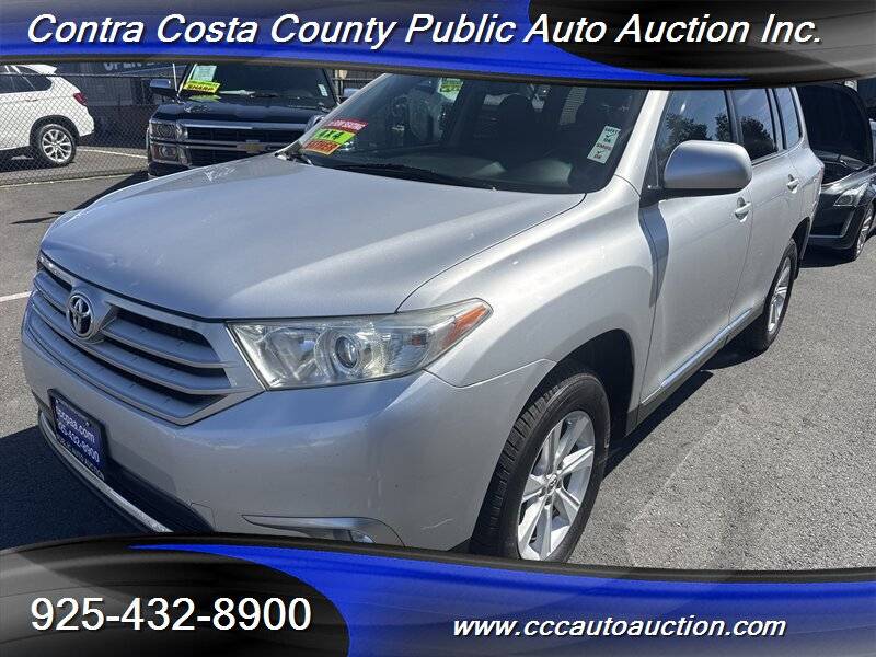 2012 Toyota Highlander Highlander V6 — SUV — 113,814 mi — Pittsburg, CA