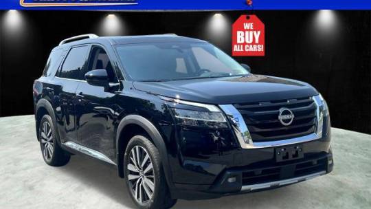 2022 Nissan Pathfinder Platinum — SUV — 15,955 mi — Yonkers, NY