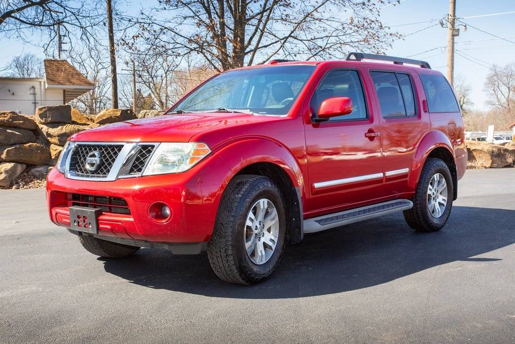 2012 Nissan Pathfinder Silver Edition — SUV — 142,211 mi — Caseyville, IL