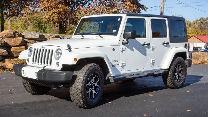 2016 Jeep Wrangler Sahara — SUV — 43,919 mi — Caseyville, IL