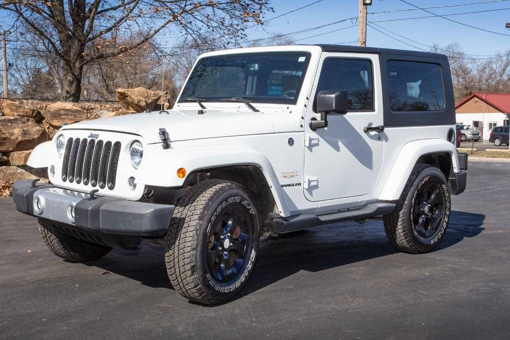 2015 Jeep Wrangler Sahara — SUV — 36,661 mi — Caseyville, IL