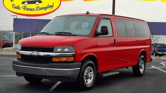 2018 Chevrolet Express Passenger LT — Passenger Van — 134,213 mi — Decatur, IN